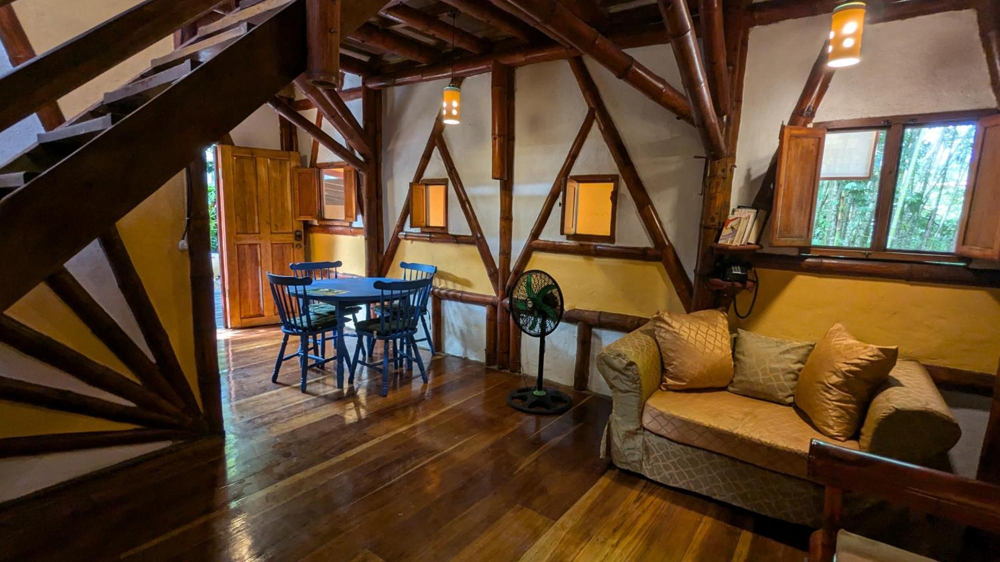 Tree House Beachfront Lodge Puerto Viejo de Talamanca Ngoại thất bức ảnh