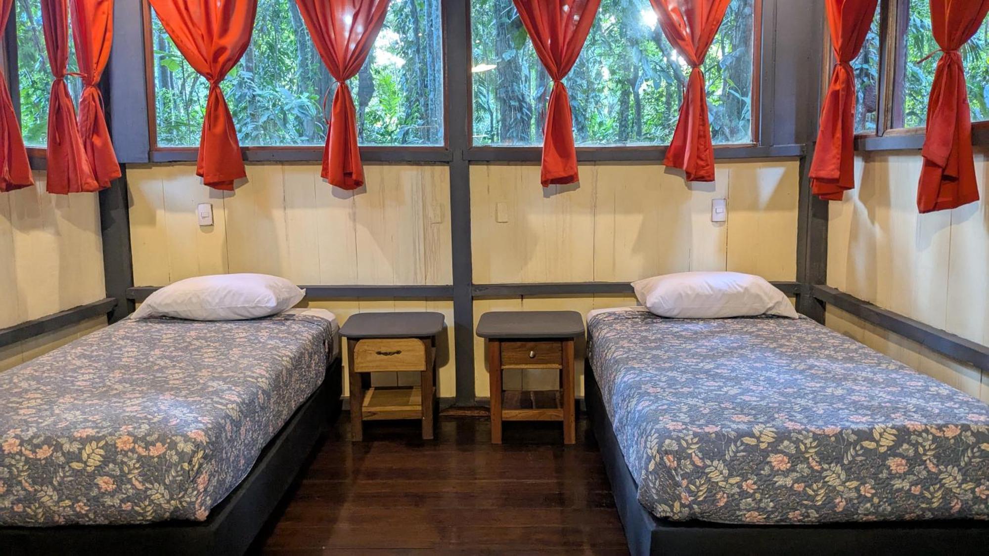 Tree House Beachfront Lodge Puerto Viejo de Talamanca Ngoại thất bức ảnh